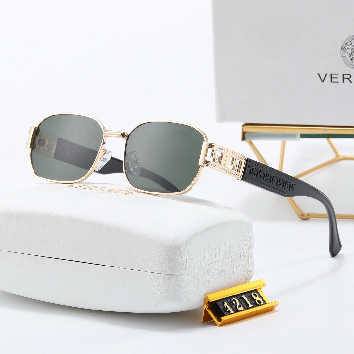 Fashion hot 4 color sunglasses 4218