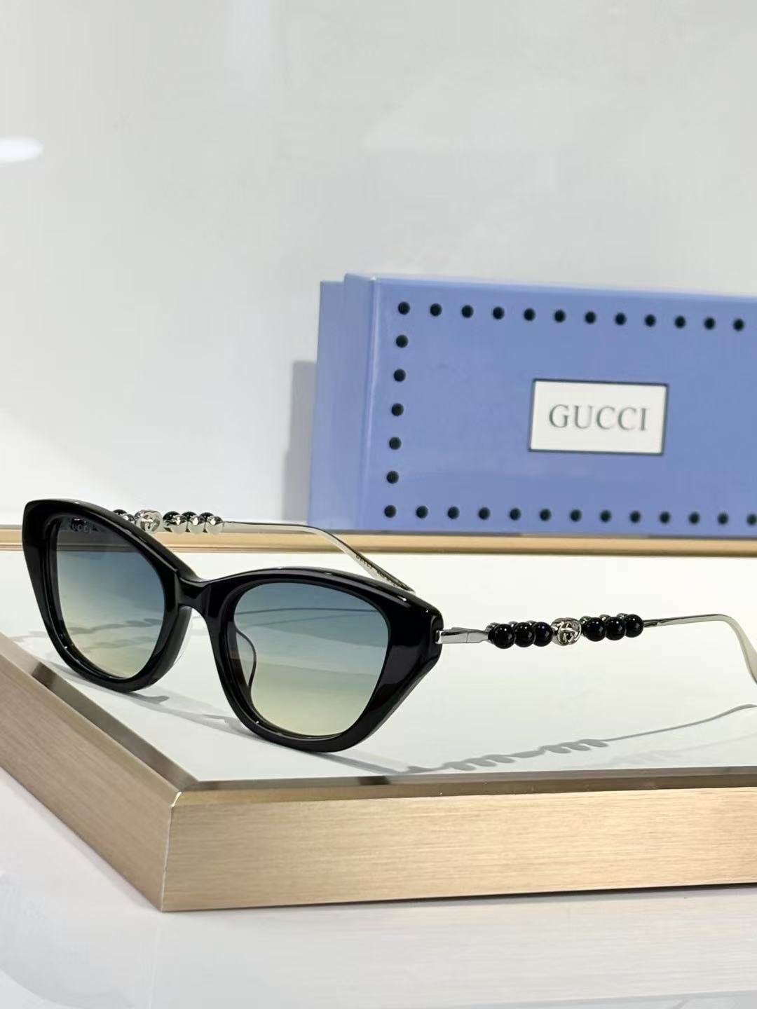 Fashion hot 6 color sunglasses